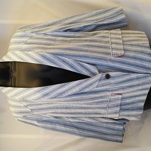 Women's blue & white blazer. Size XL.